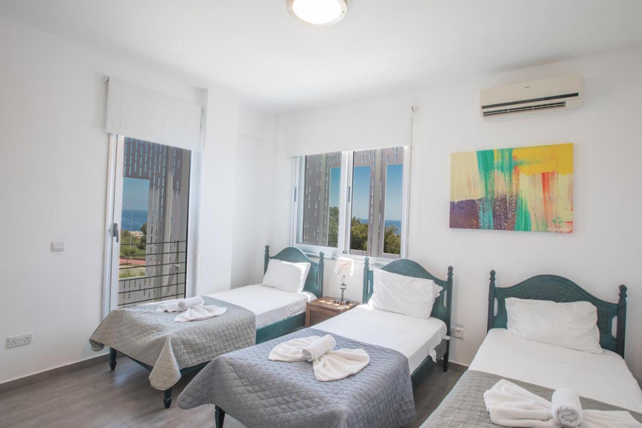 Chloe Luxury Villas Protaras Bagian luar foto