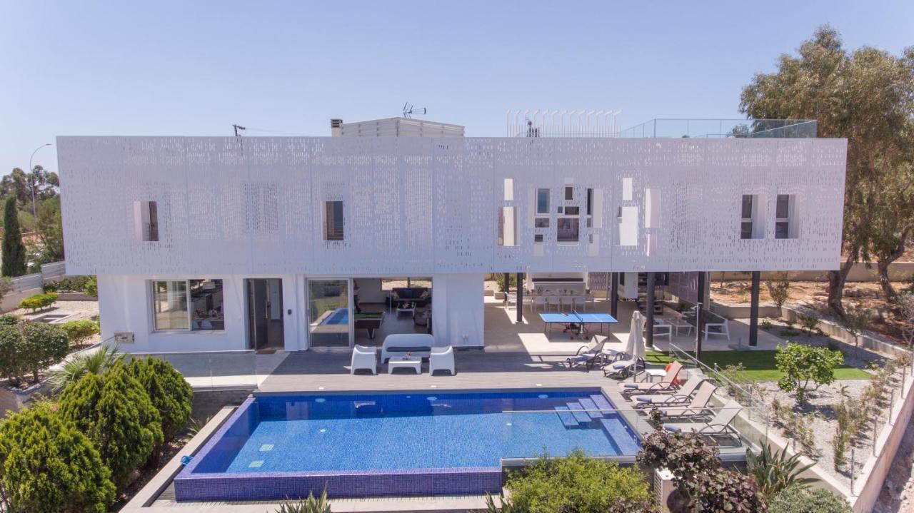 Chloe Luxury Villas Protaras Bagian luar foto